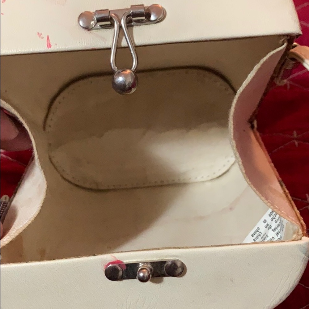 Bag - Picture 2 of 3